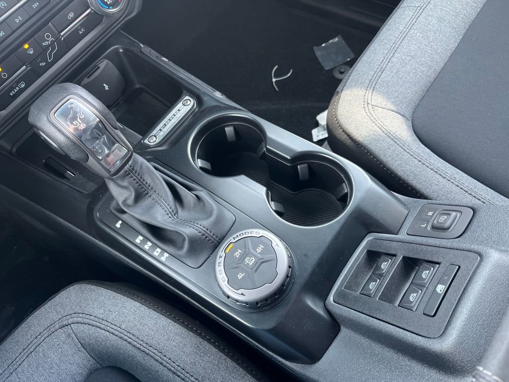 New 2025 Ford Bronco 4-Door image 13