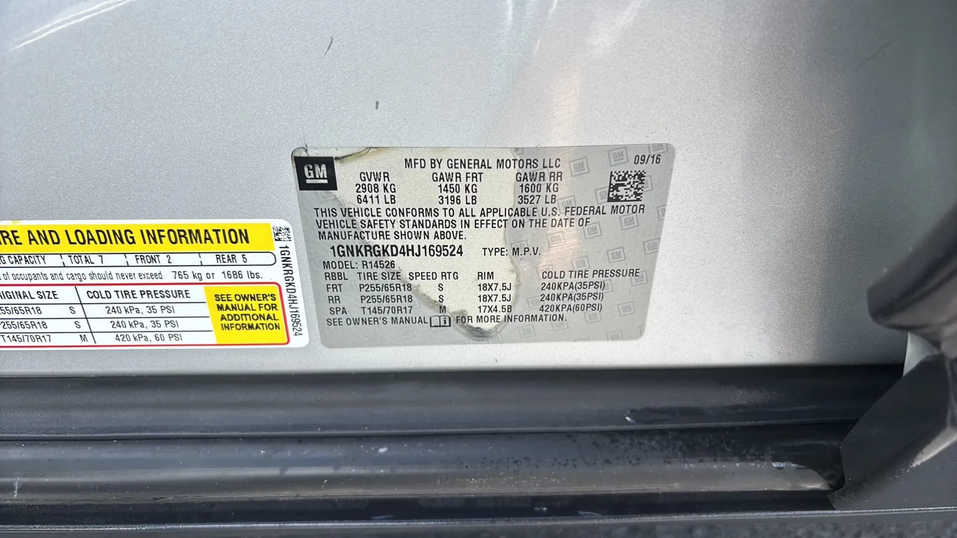Used 2017 Chevrolet Traverse LT FWD image 34