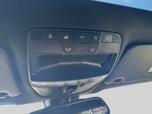 Used 2019 Mercedes-Benz GLC 300 4MATIC image 38