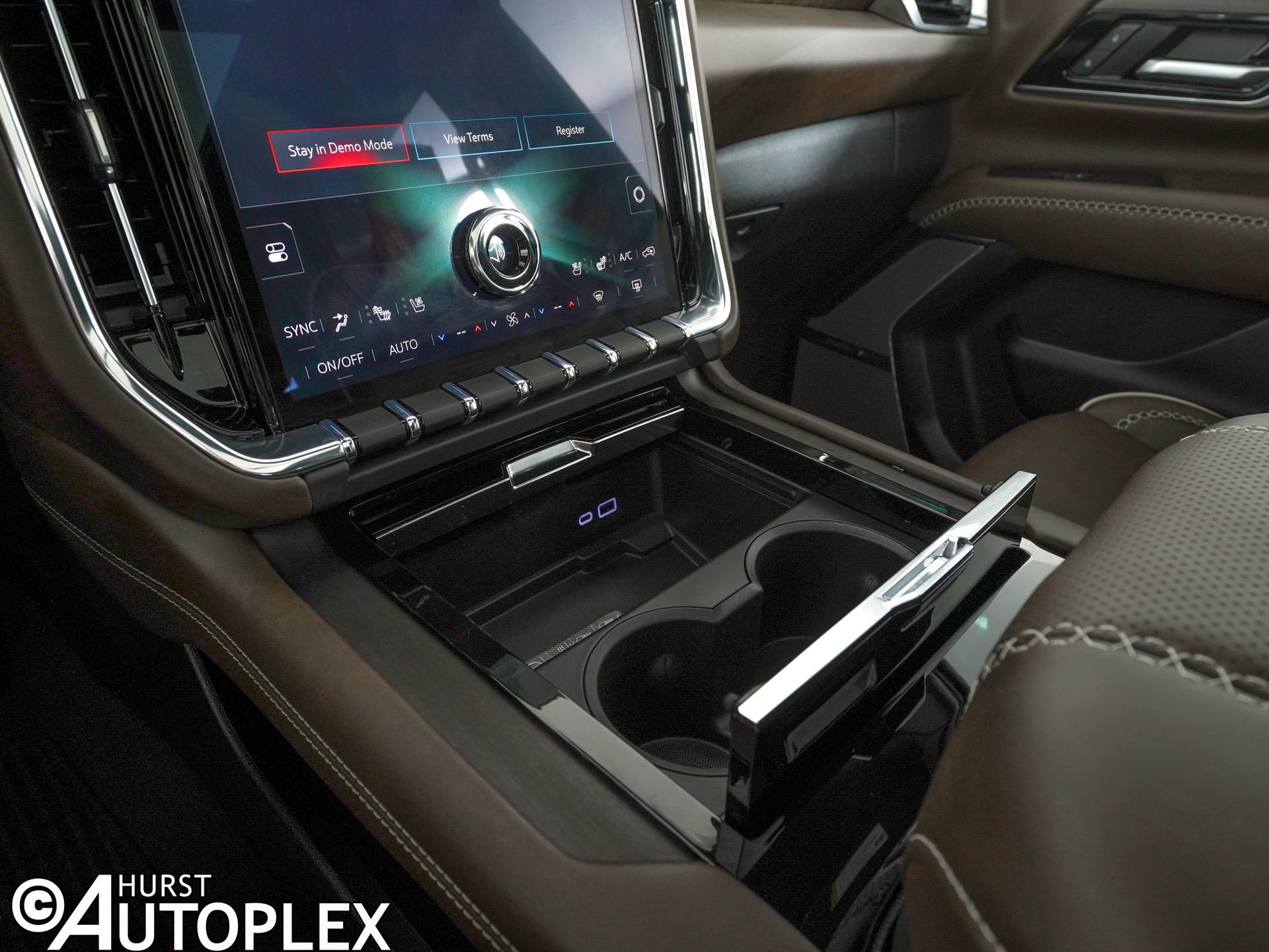 Used 2026 GMC Yukon Denali Ultimate image 24