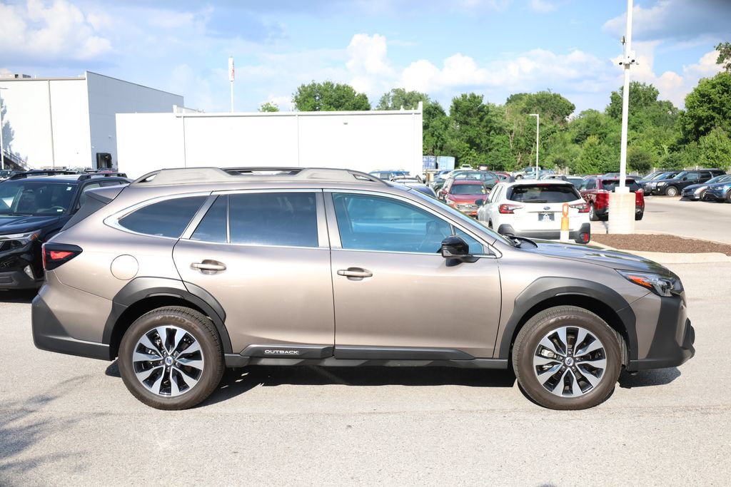 Certified 2024 Subaru Outback Limited AWD/4WD image 4