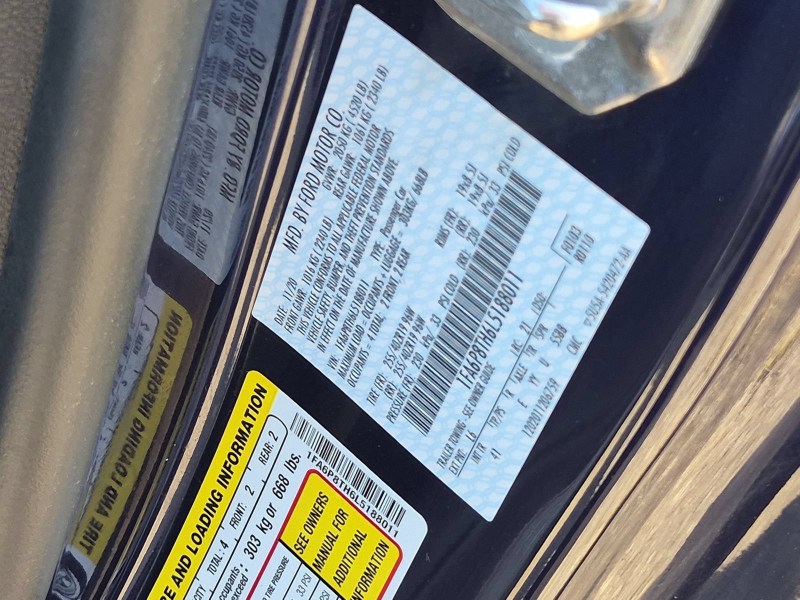 Used 2020 Ford Mustang Premium w/ Ford Safe & Smart Package RWD image 28