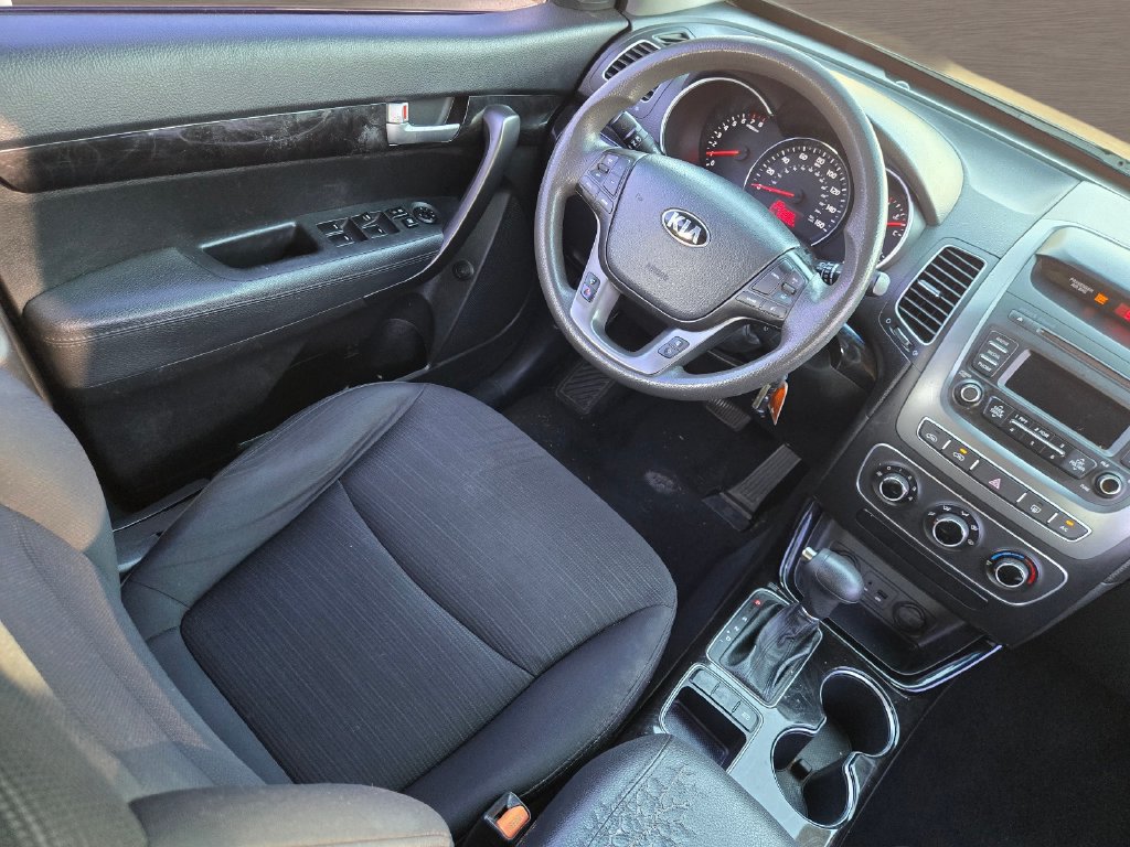 Used 2015 Kia Sorento LX FWD image 14