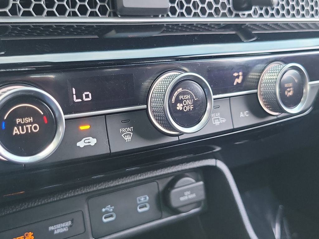 Used 2025 Honda Civic Sport image 11