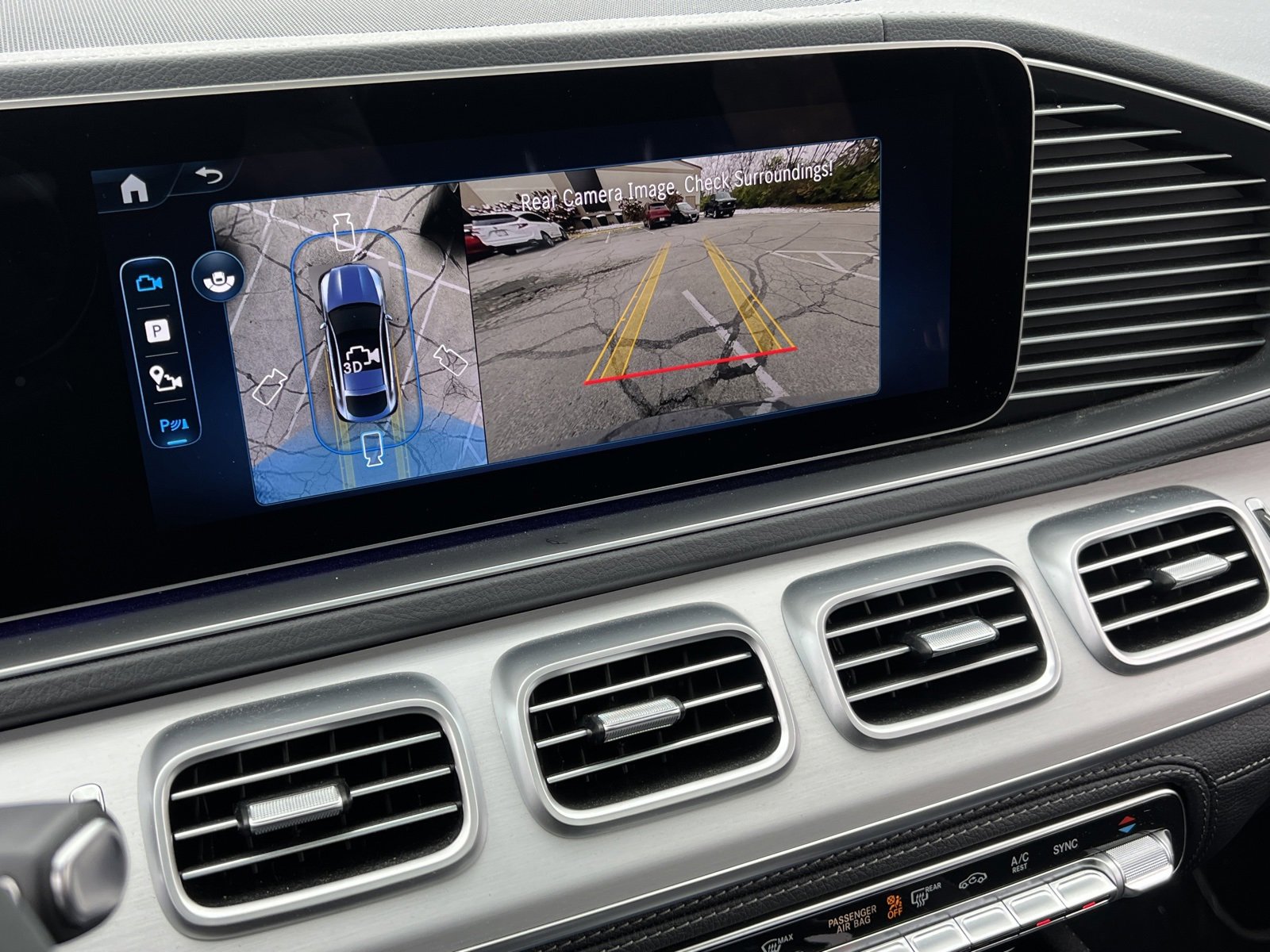 Used 2025 Mercedes-Benz GLE 53 AMG 4MATIC Coupe image 30