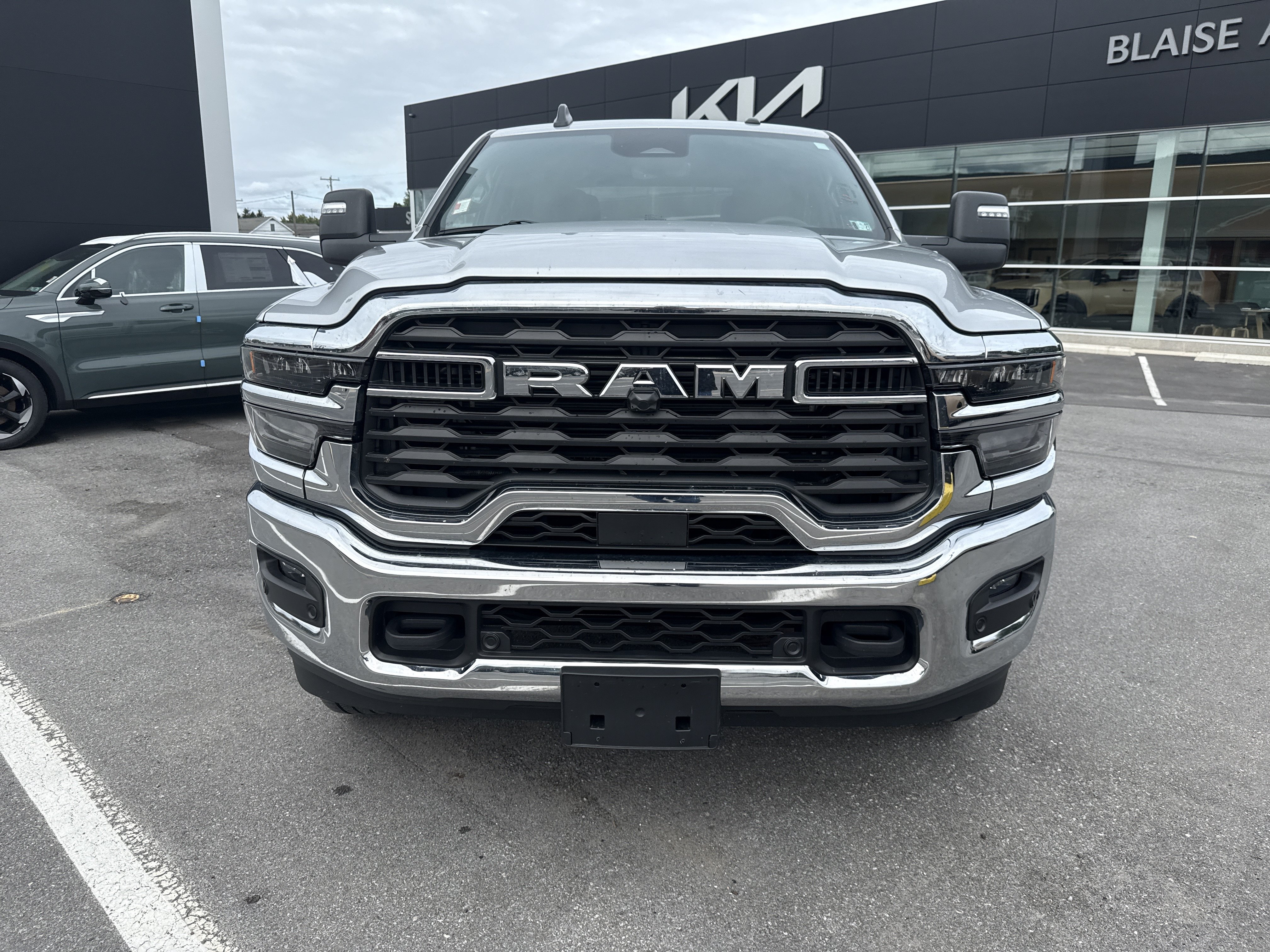 Used 2026 RAM 2500 Big Horn AWD/4WD image 9