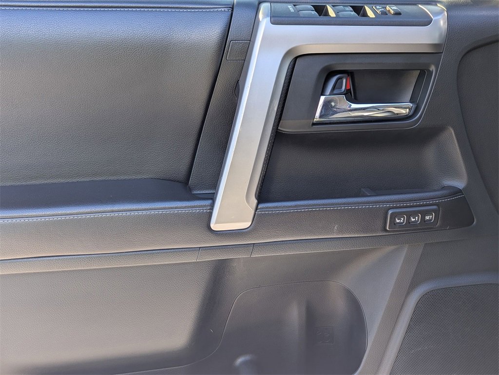 Used 2016 Toyota 4Runner Limited image 12