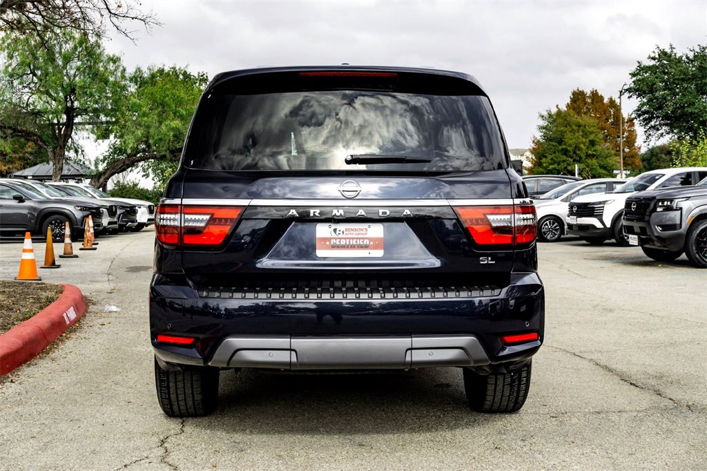 Used 2023 Nissan Armada SL w/ Captain's Chairs Package image 6
