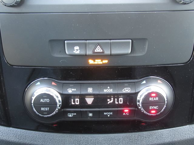 Used 2023 Mercedes-Benz Metris Passenger image 26