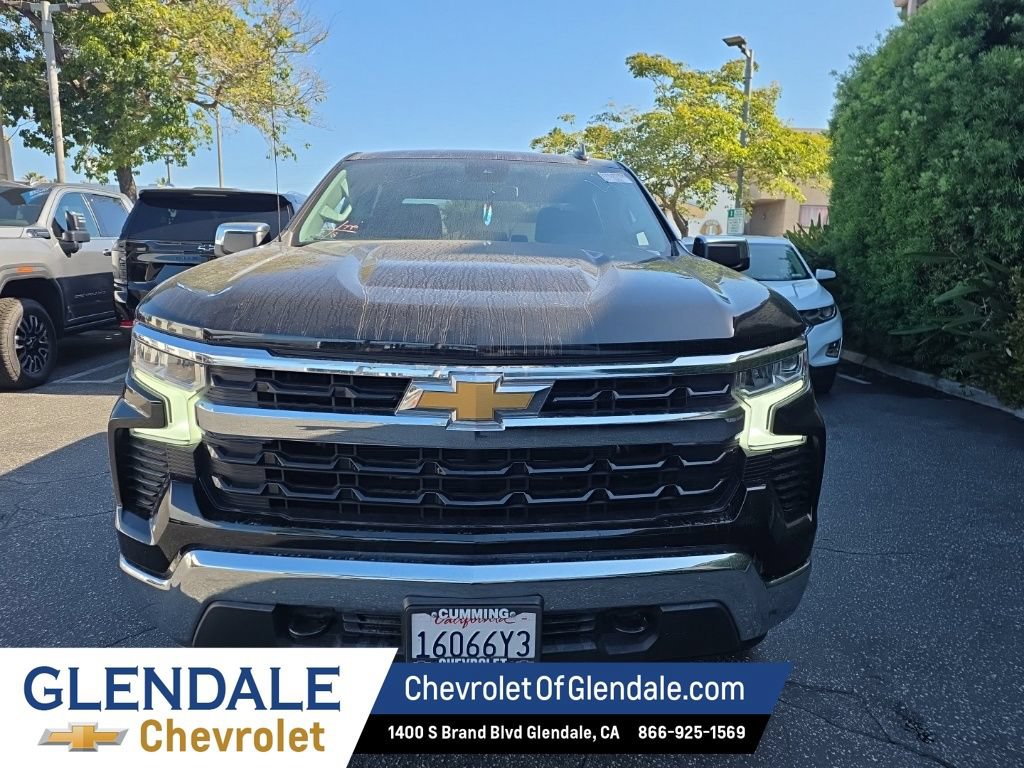 Certified 2024 Chevrolet Silverado 1500 LT AWD/4WD image 9