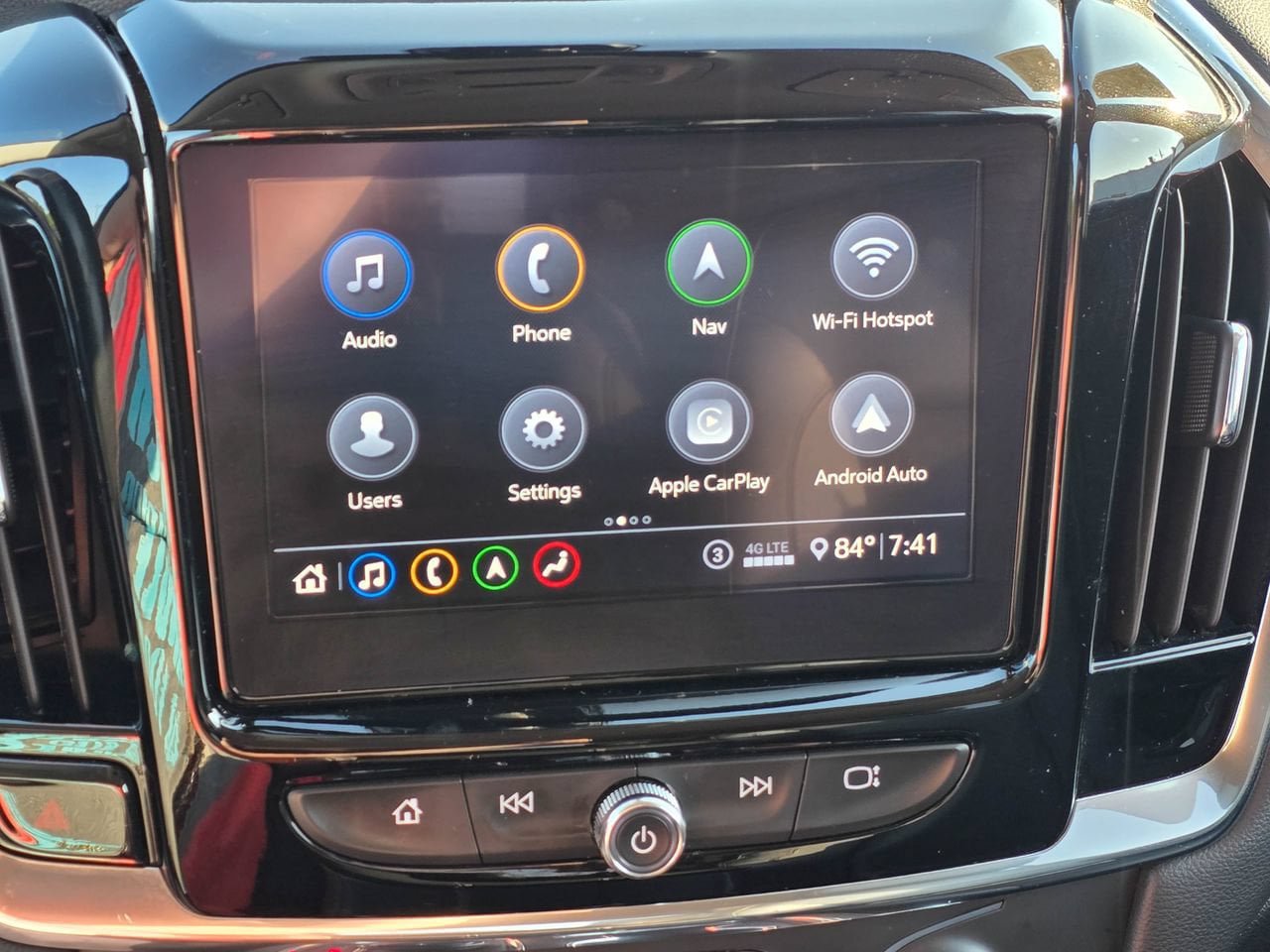 Used 2020 Chevrolet Traverse RS FWD image 14