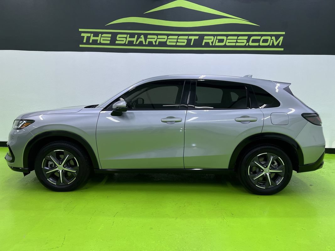 Used 2025 Honda HR-V EX-L image 6