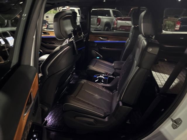 Used 2024 Jeep Grand Cherokee L Summit image 28