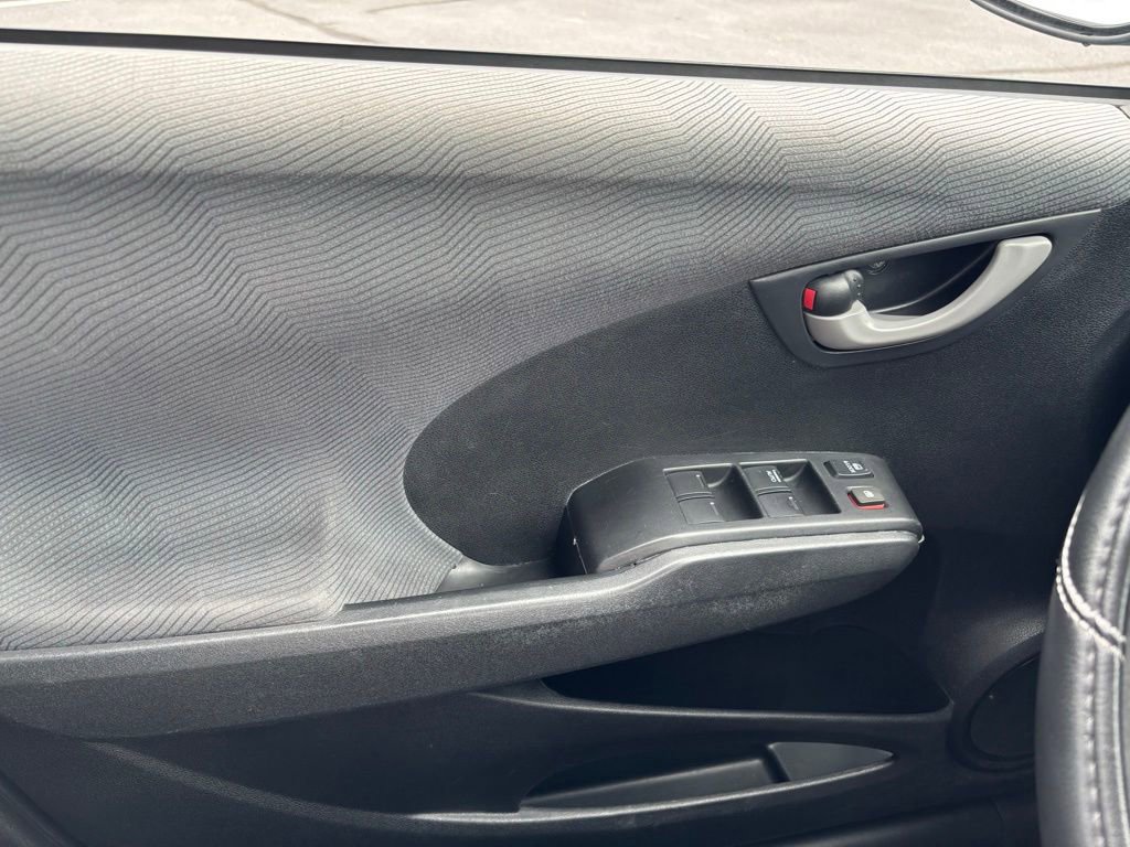Used 2013 Honda Fit image 19