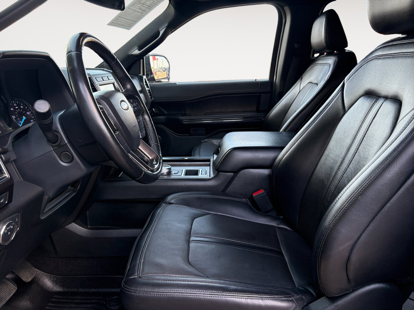 Used 2021 Ford Expedition Max Limited RWD image 23