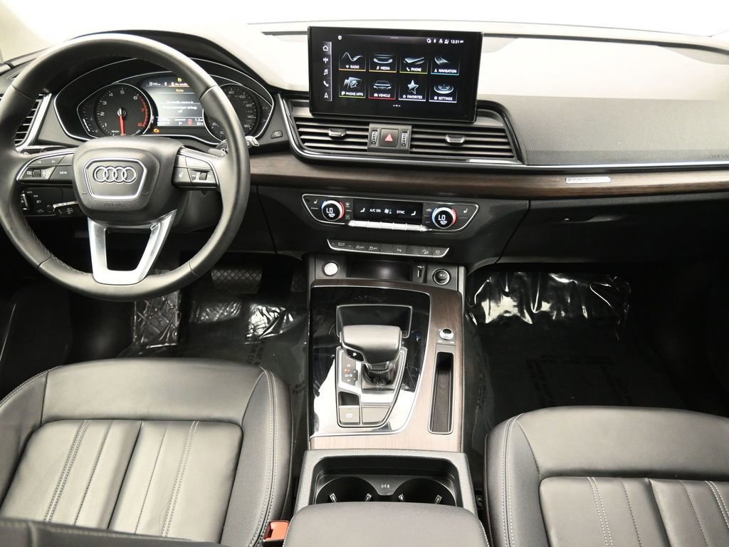 Used 2023 Audi Q5 2.0T Premium w/ Convenience Package AWD/4WD image 22