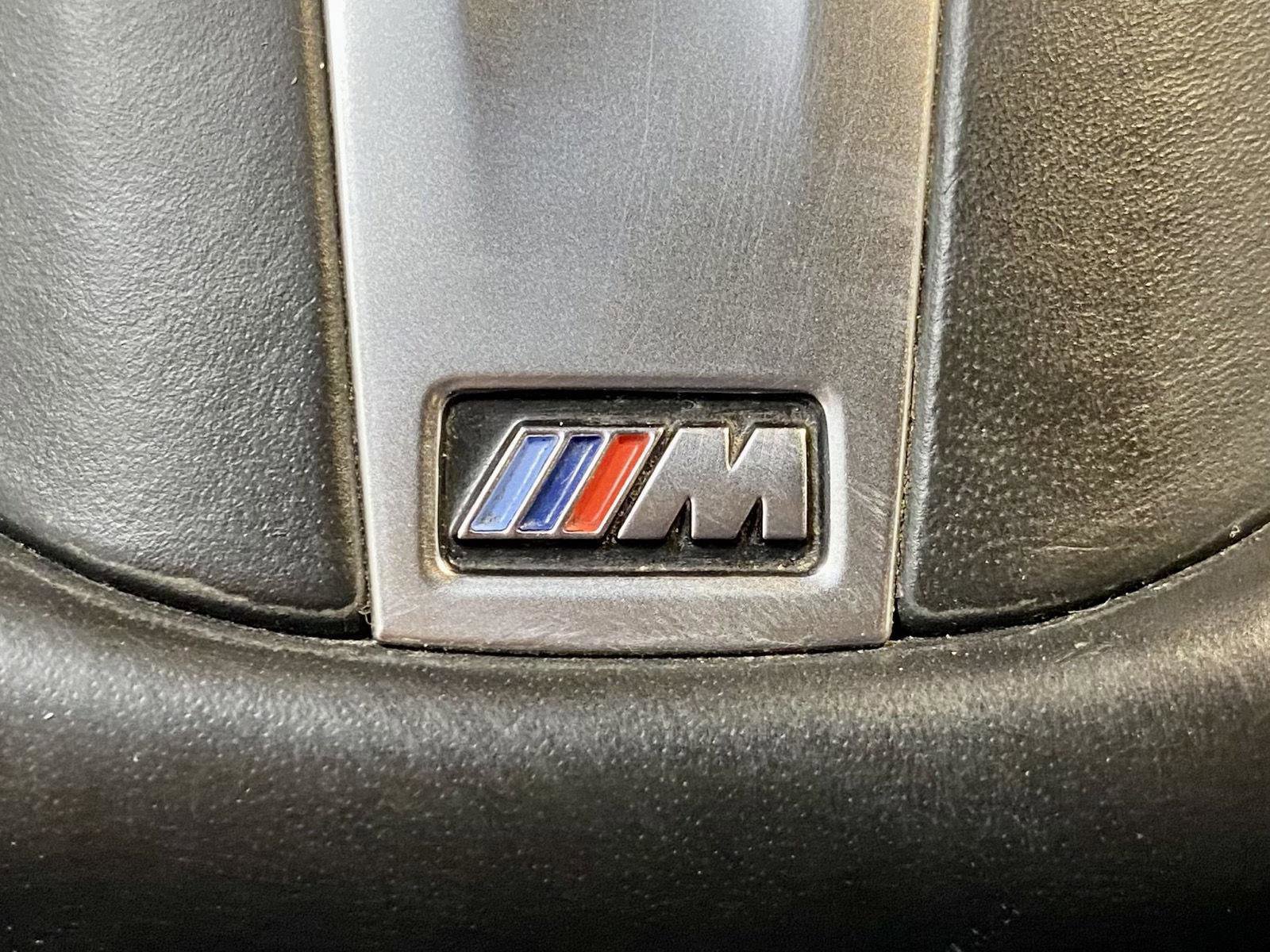 Used 2022 BMW 330i Sedan w/ M Sport Package RWD image 20