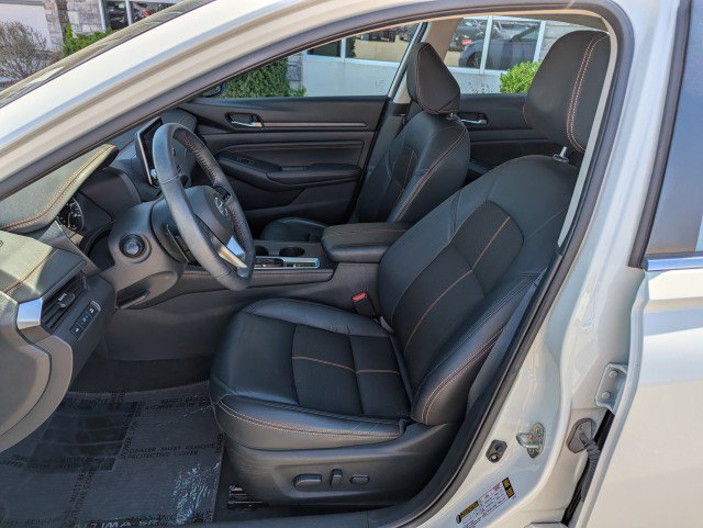 Used 2021 Nissan Altima 2.5 SR w/ SR Premium Package image 10