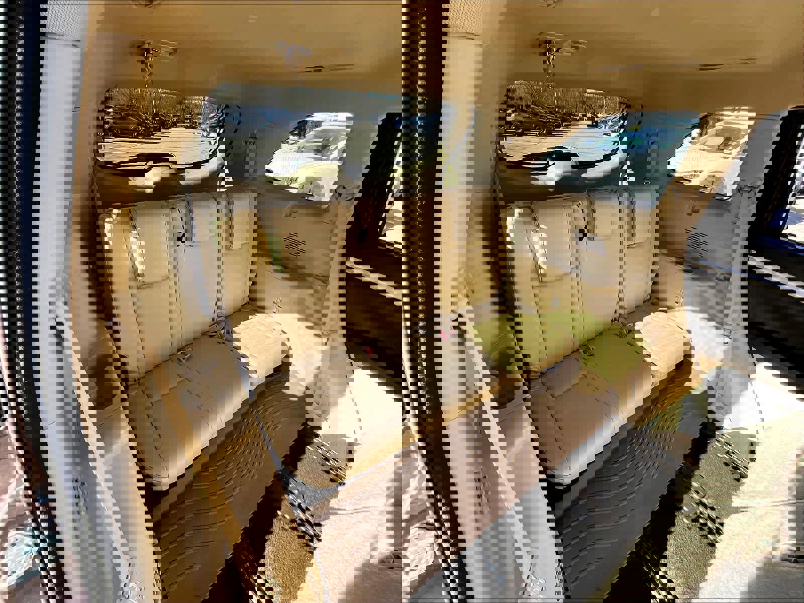 Used 2017 Toyota Highlander XLE image 17