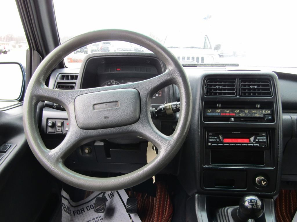 Used 1995 Suzuki Sidekick JLX image 5