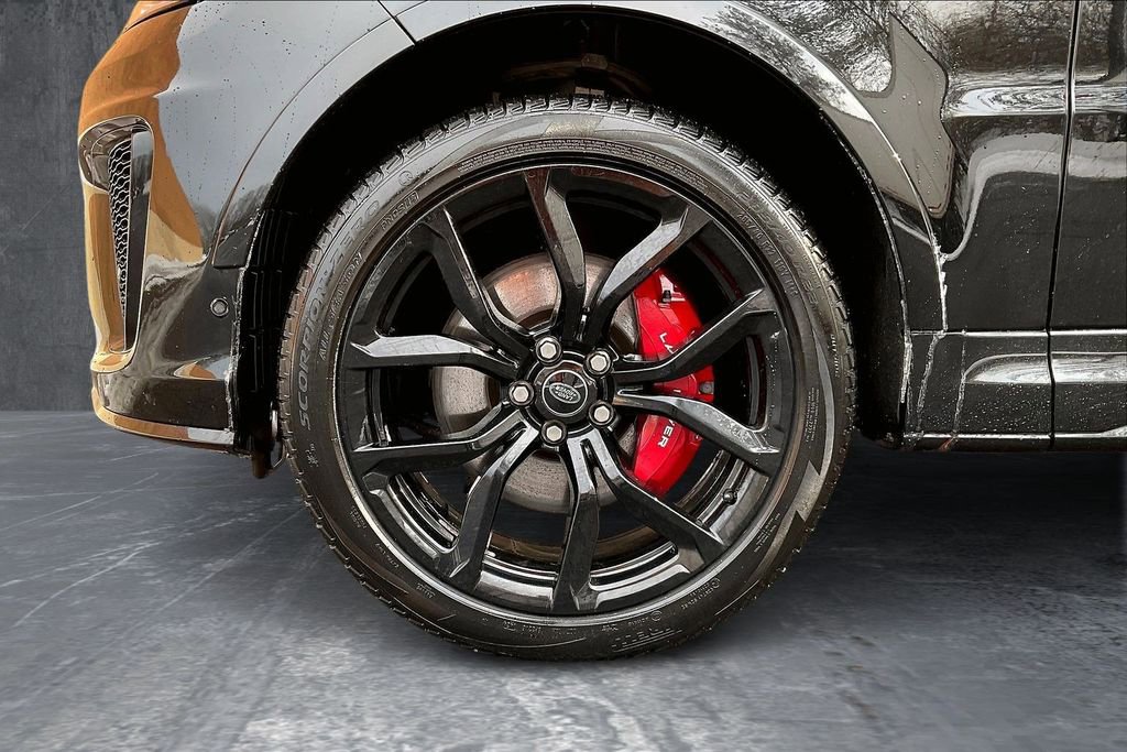 Certified 2022 Land Rover Range Rover Sport SVR image 34
