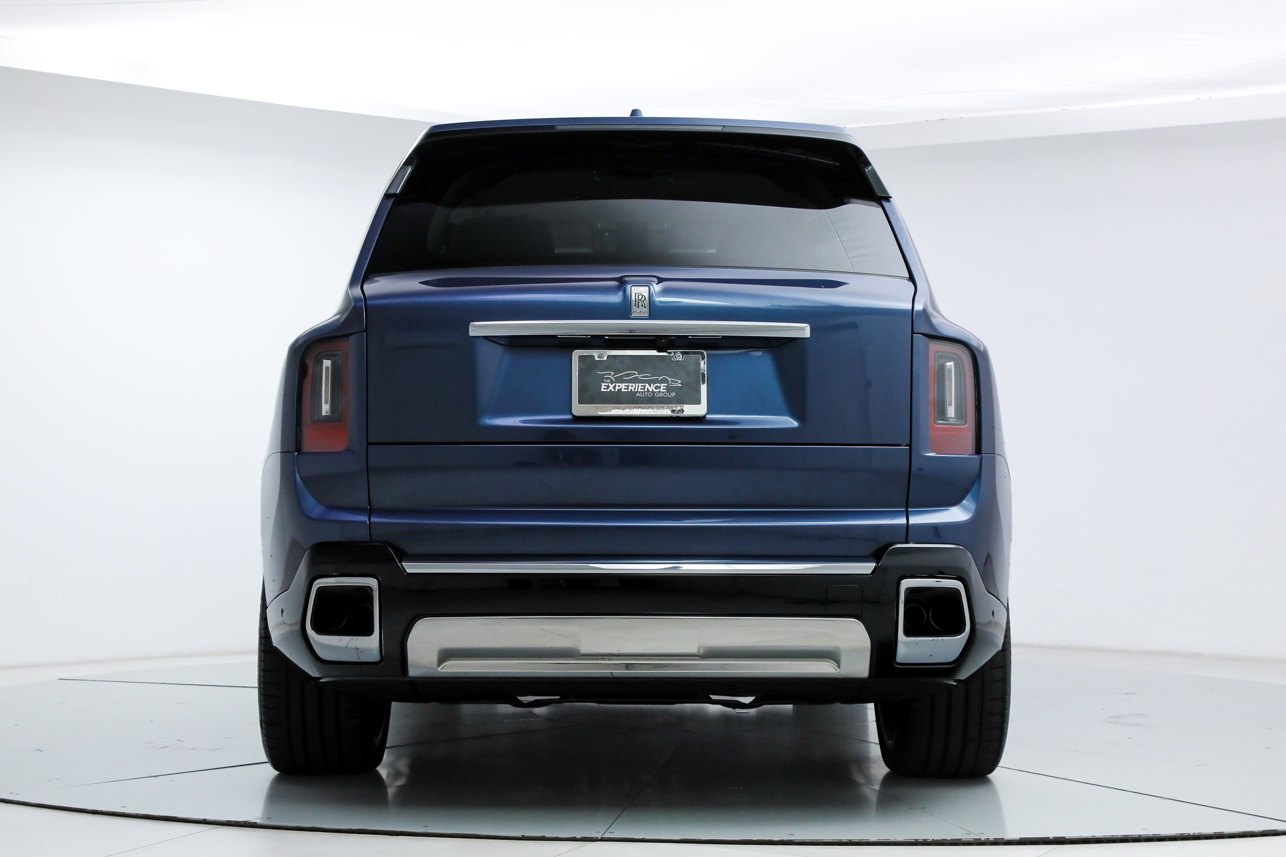 Used 2026 Rolls-Royce Cullinan AWD/4WD image 4