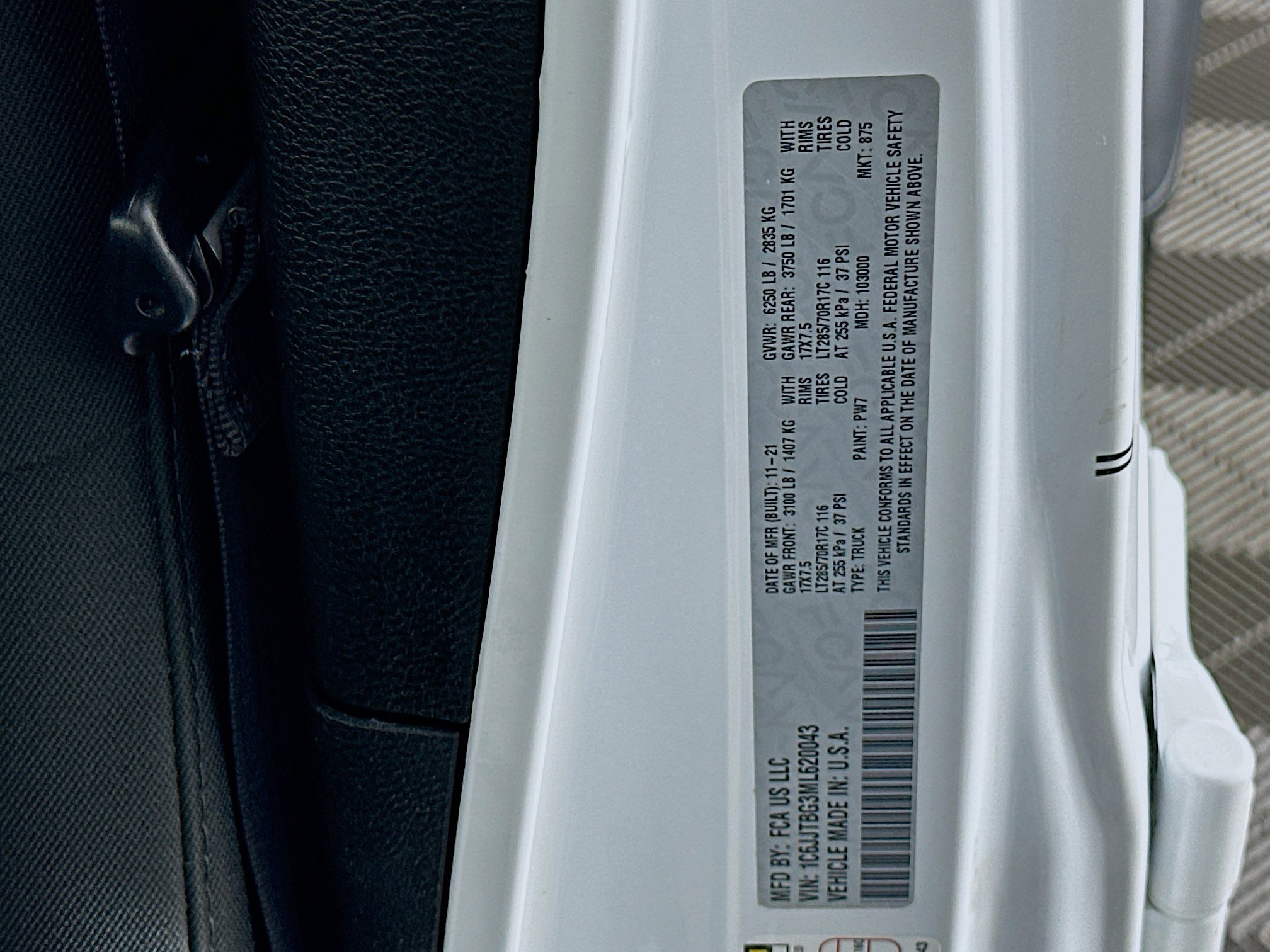 Used 2021 Jeep Gladiator Rubicon image 12