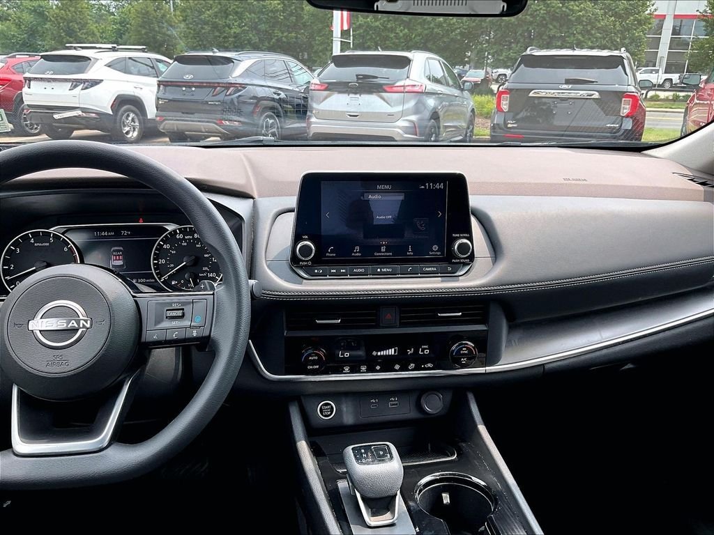 Certified 2023 Nissan Rogue SV AWD/4WD image 18
