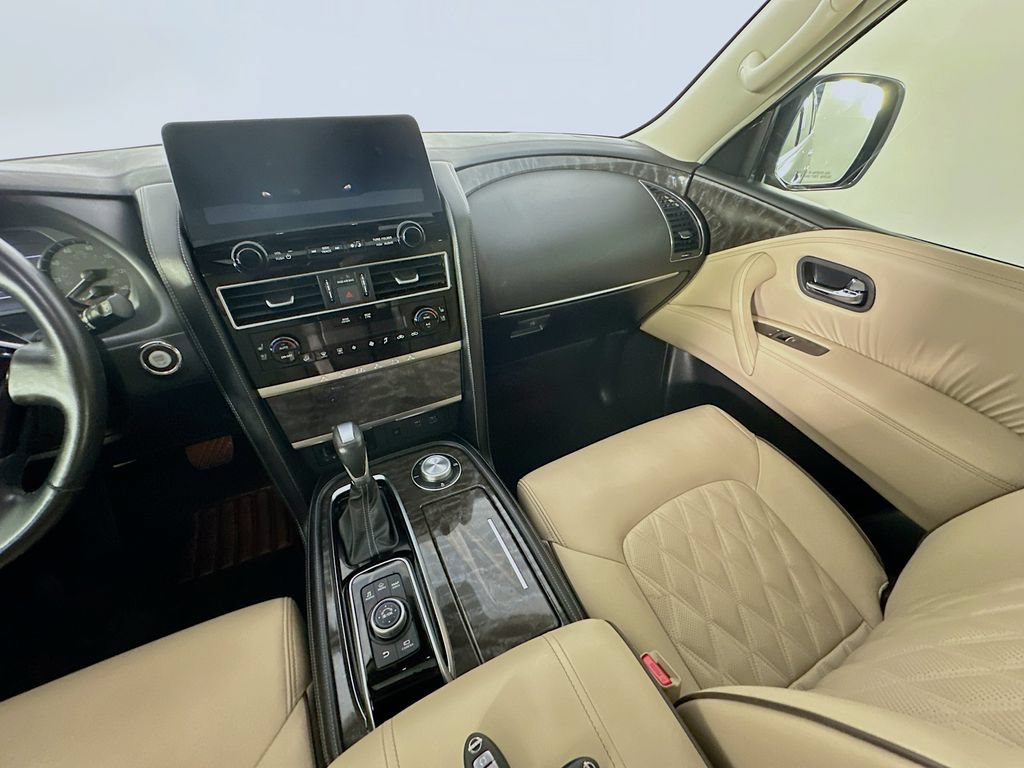 Used 2024 Nissan Armada Platinum AWD/4WD image 11