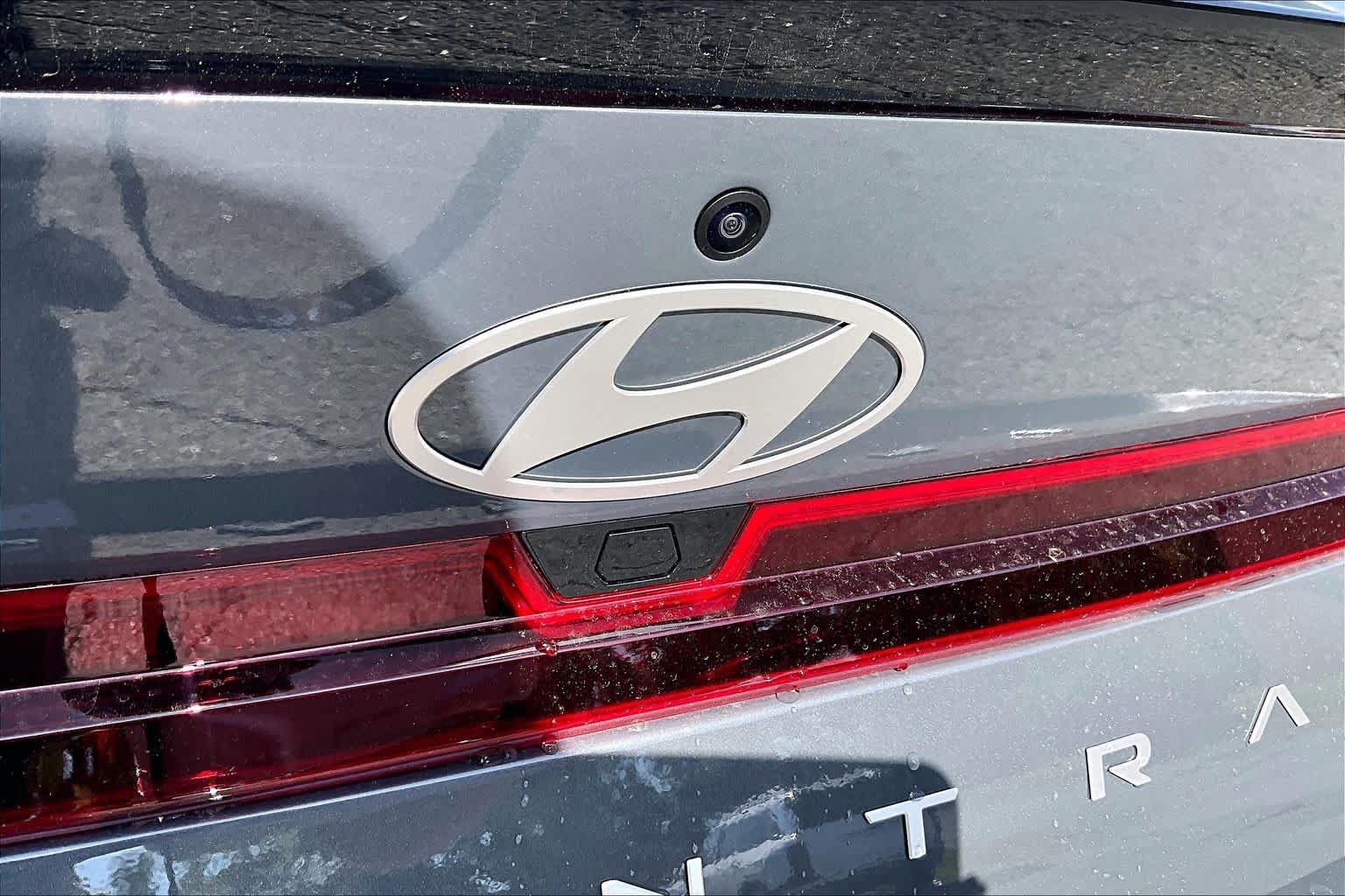 New 2026 Hyundai Elantra SEL Sport FWD image 8