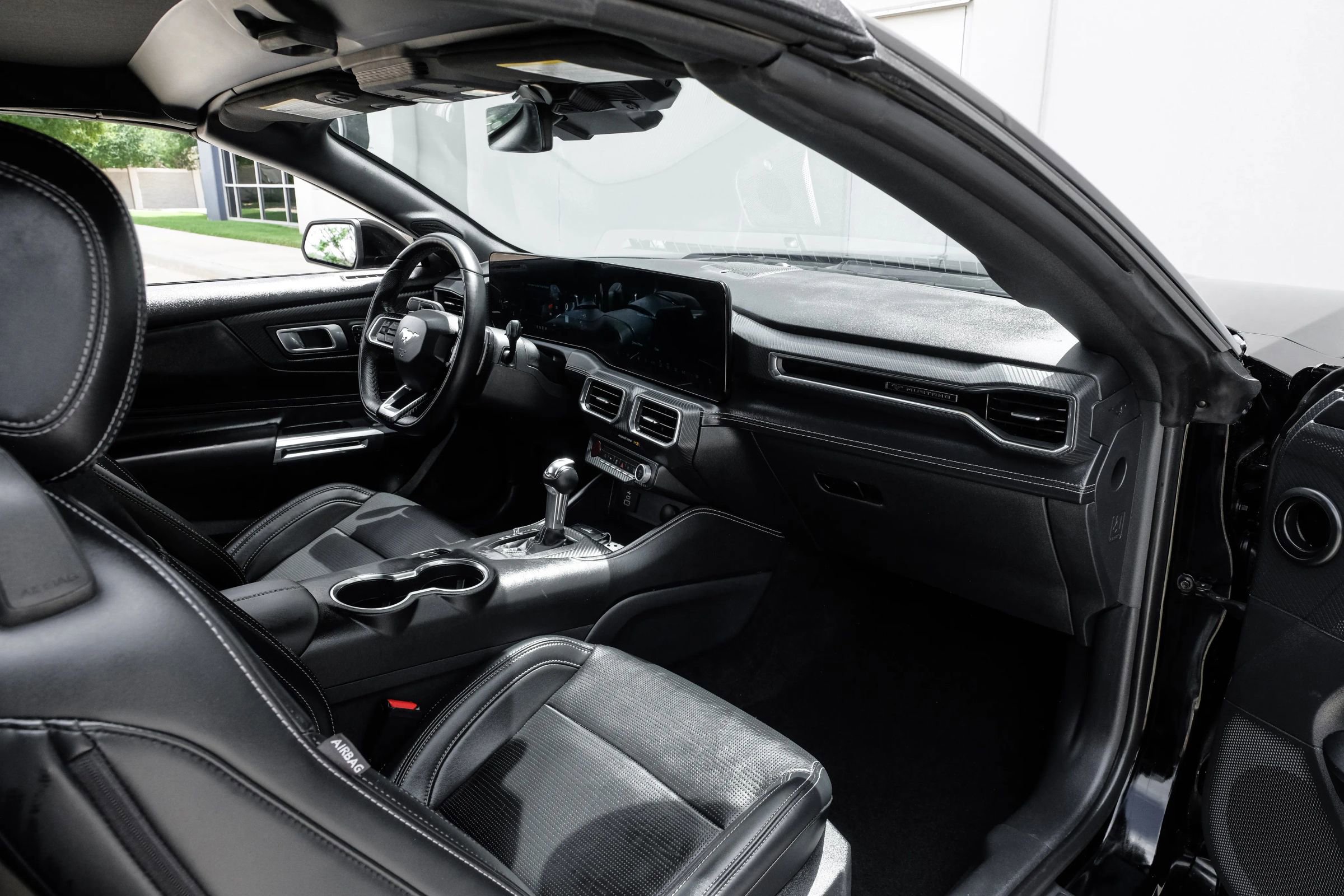 Used 2025 Ford Mustang GT Premium RWD image 20