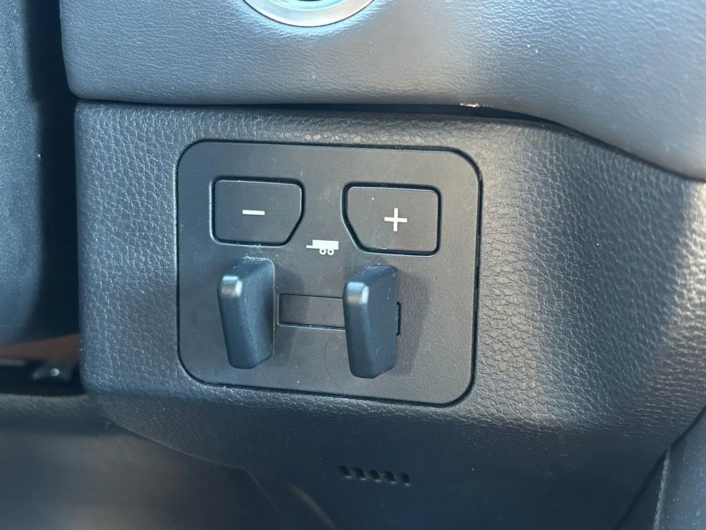 Used 2024 Toyota Tundra Platinum image 35