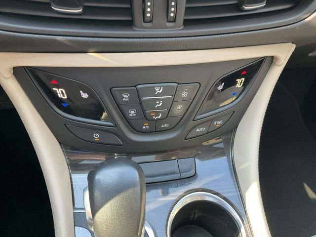 Used 2020 Buick Envision Premium image 15