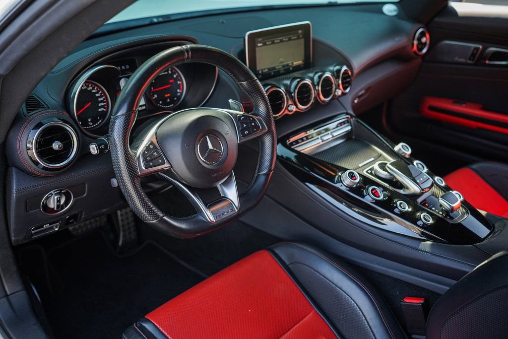 Used 2018 Mercedes-Benz AMG GT S image 20