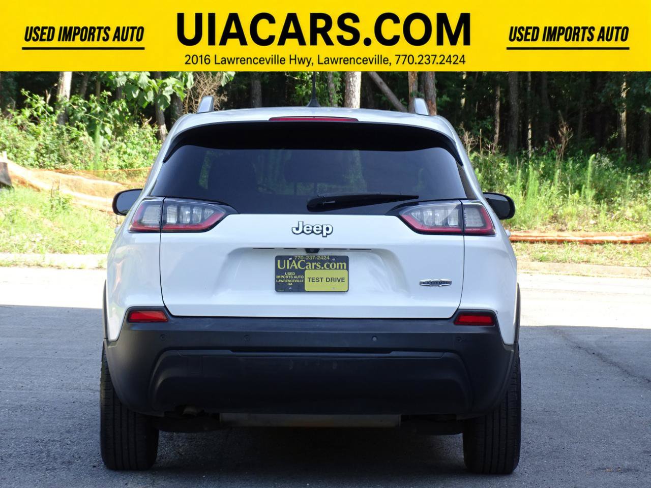 Used 2019 Jeep Cherokee Latitude Plus FWD image 8