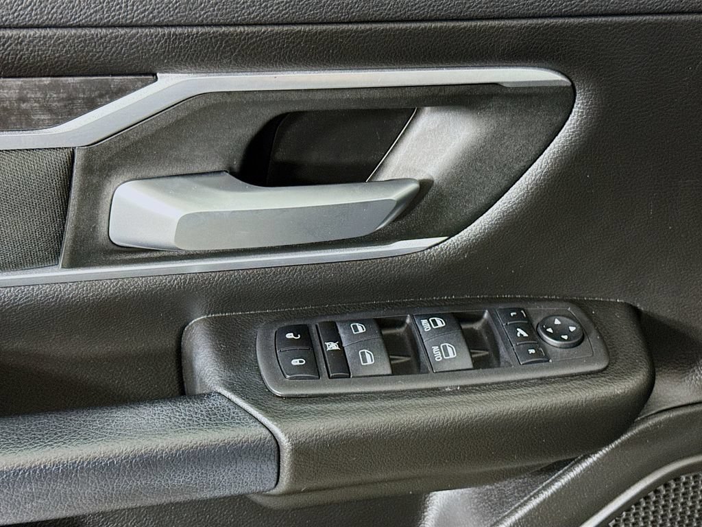 Used 2023 RAM 1500 Big Horn AWD/4WD image 25