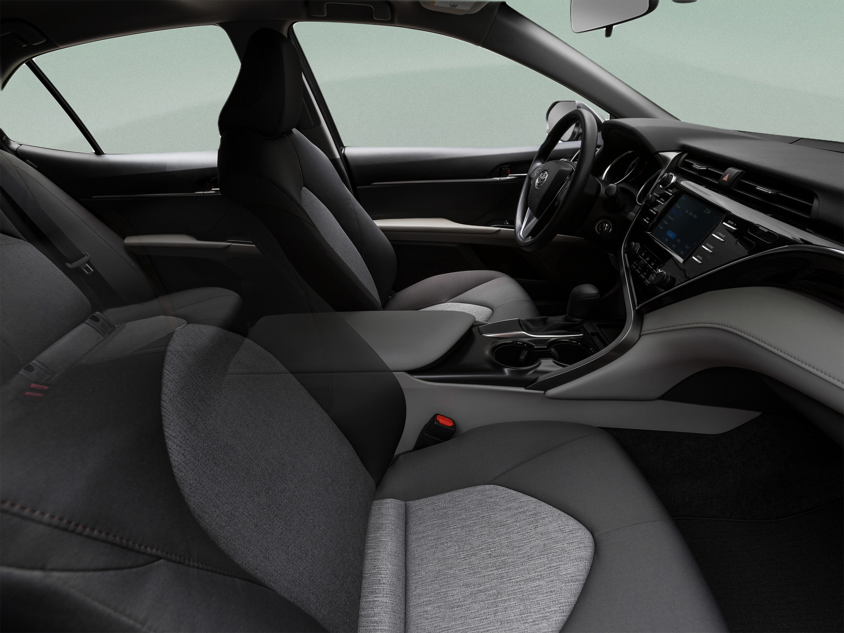 Used 2020 Toyota Camry LE w/ Convenience Package FWD image 41