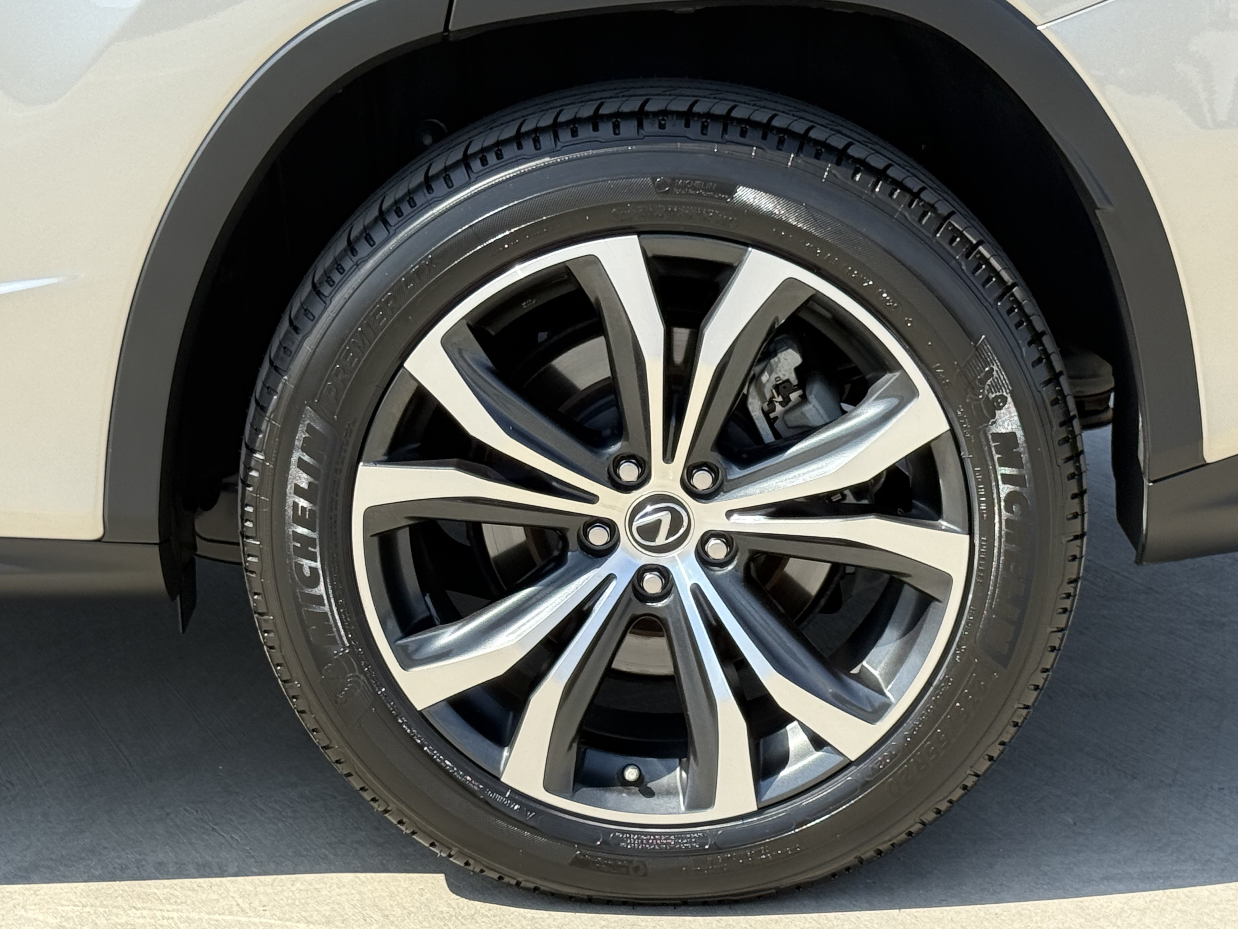Certified 2021 Lexus RX 350 FWD w/ Premium Package image 16