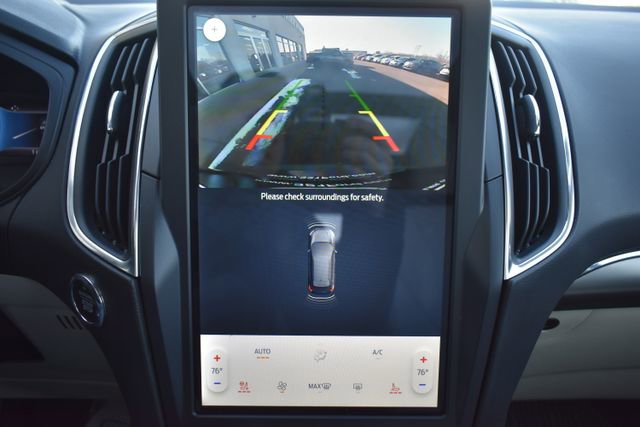 Used 2023 Ford Edge Titanium w/ Class II Trailer Tow Package image 28