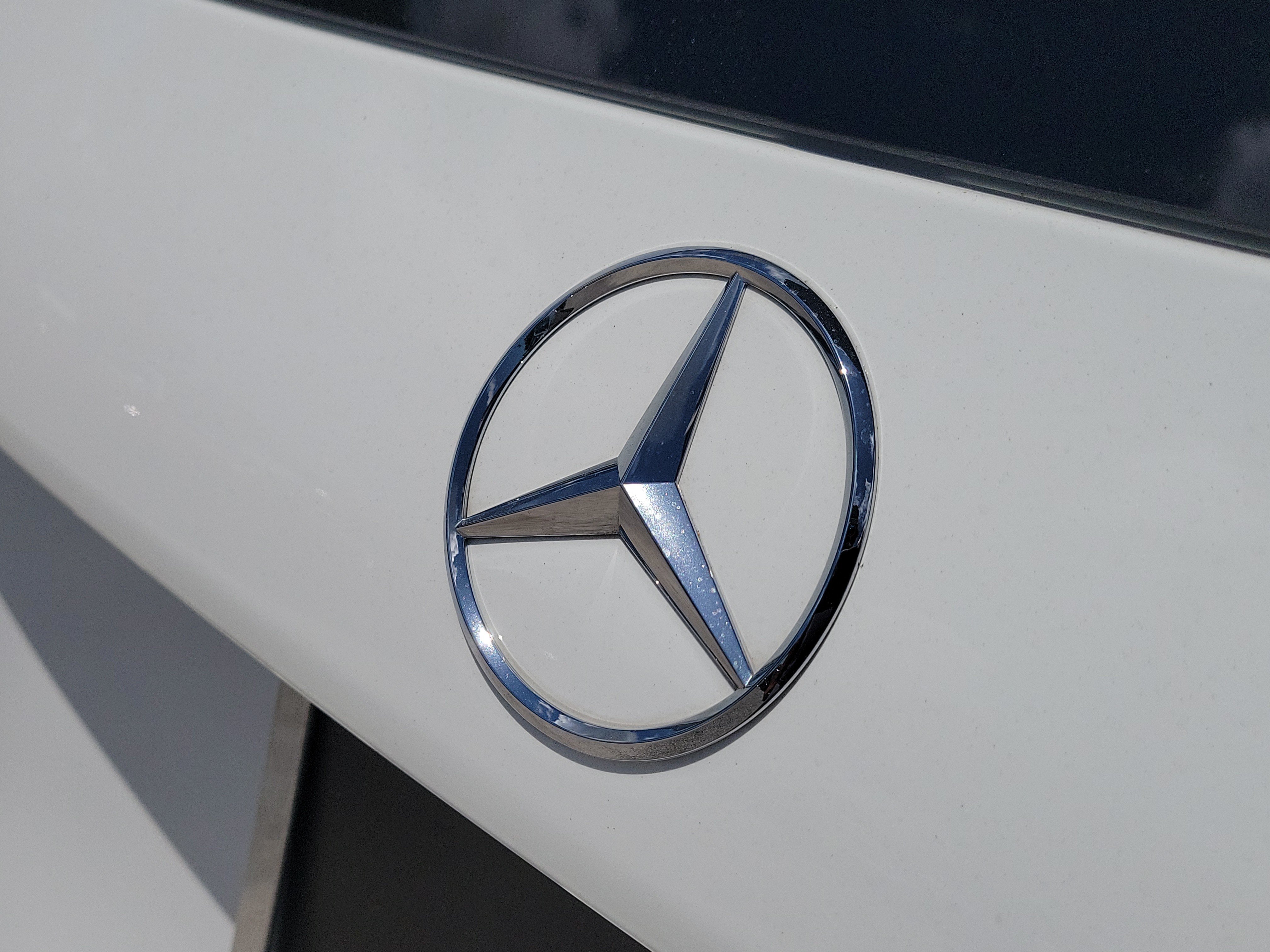 Used 2023 Mercedes-Benz GLB 250 image 33