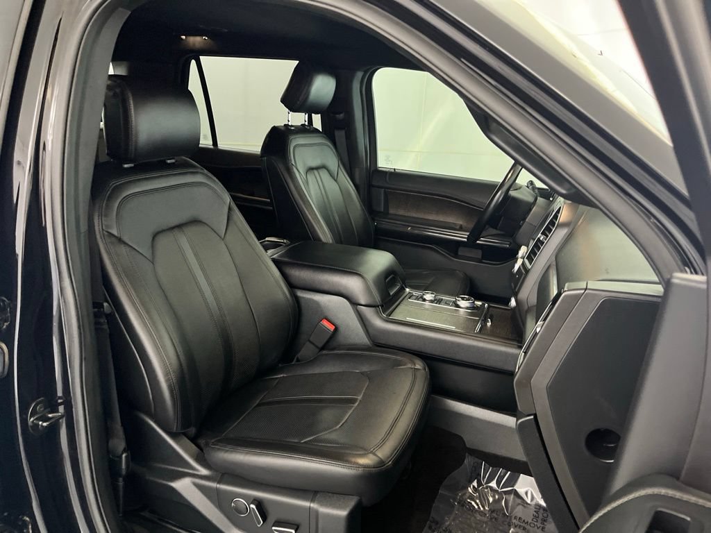 Used 2019 Ford Expedition Limited AWD/4WD image 23