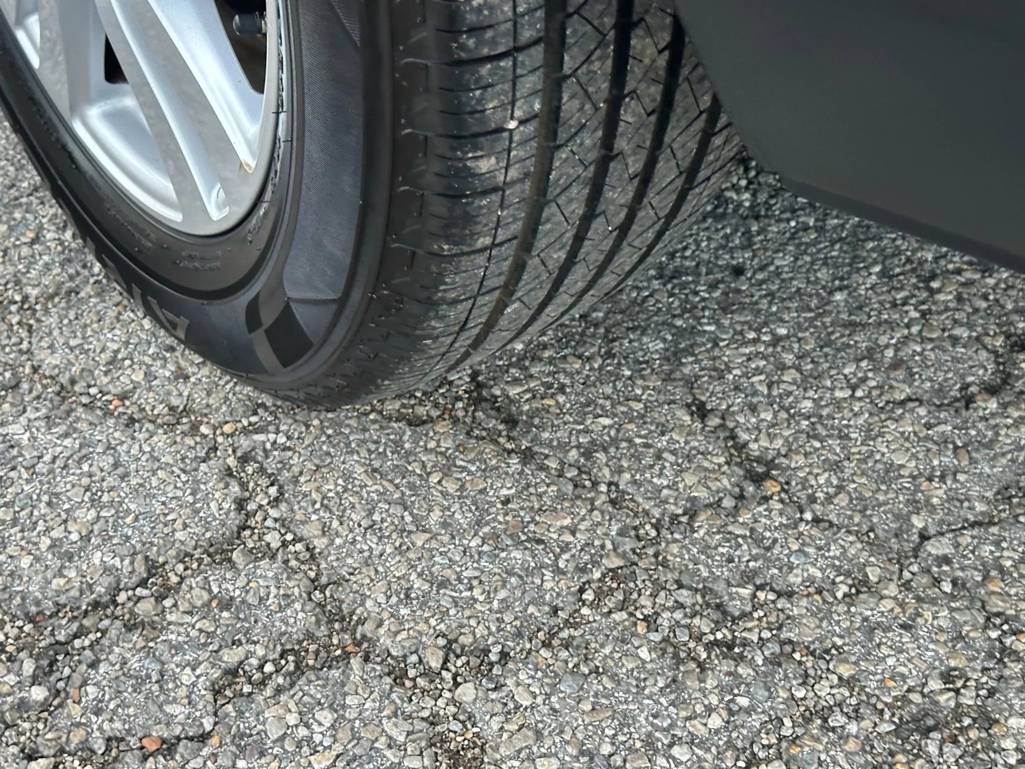 Used 2016 Honda Pilot LX image 37