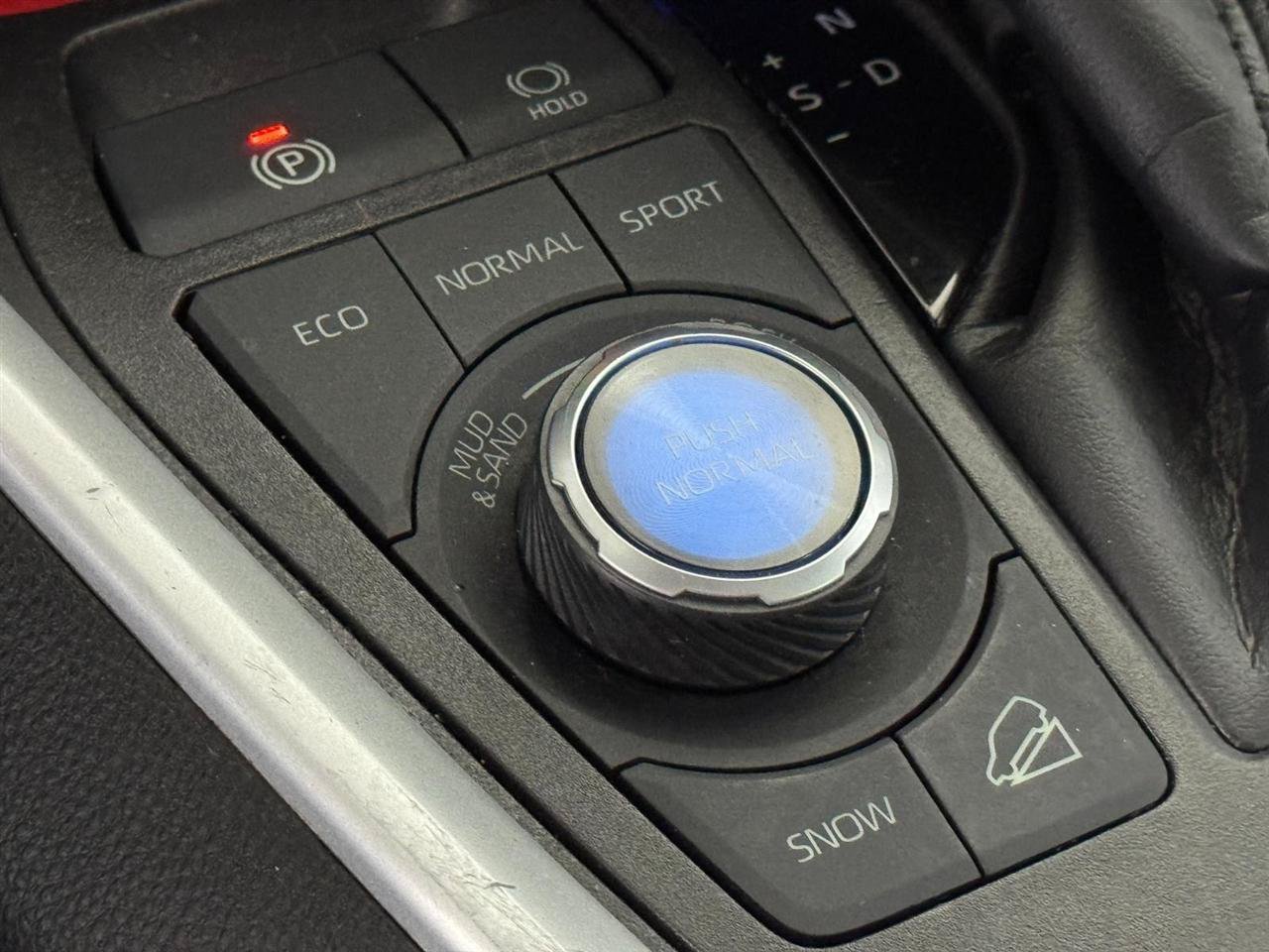 Used 2021 Toyota RAV4 TRD Off-Road w/ TRD Off-Road Weather Package AWD/4WD image 23