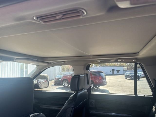 Used 2021 Ford Expedition Platinum image 39