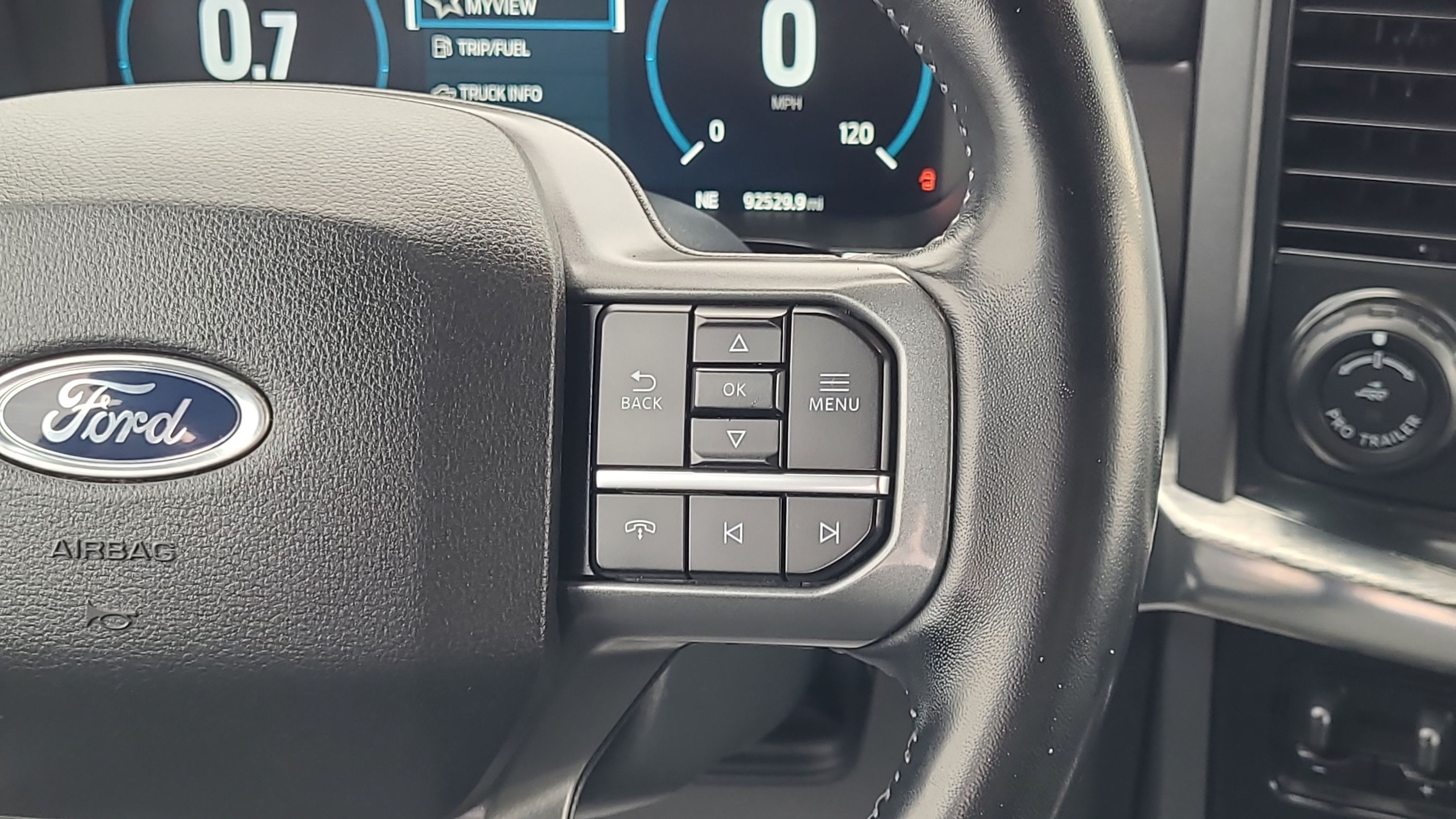 Certified 2022 Ford F150 Lariat AWD/4WD image 13