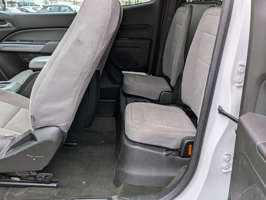 Used 2015 Chevrolet Colorado LT image 16