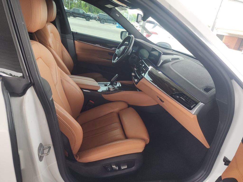 Used 2019 BMW 640i Gran Turismo xDrive AWD/4WD image 5