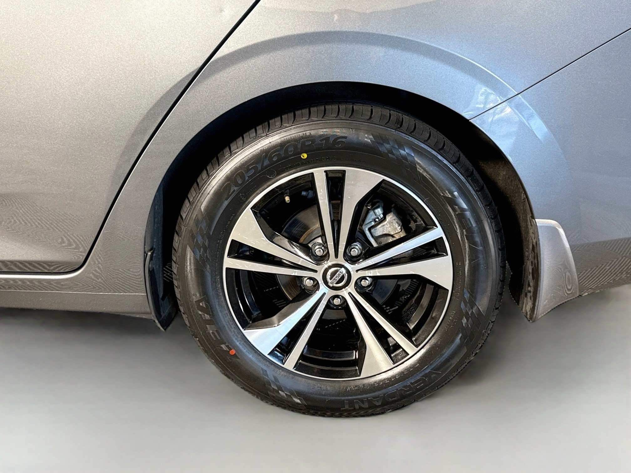 Used 2020 Nissan Sentra SV FWD image 37