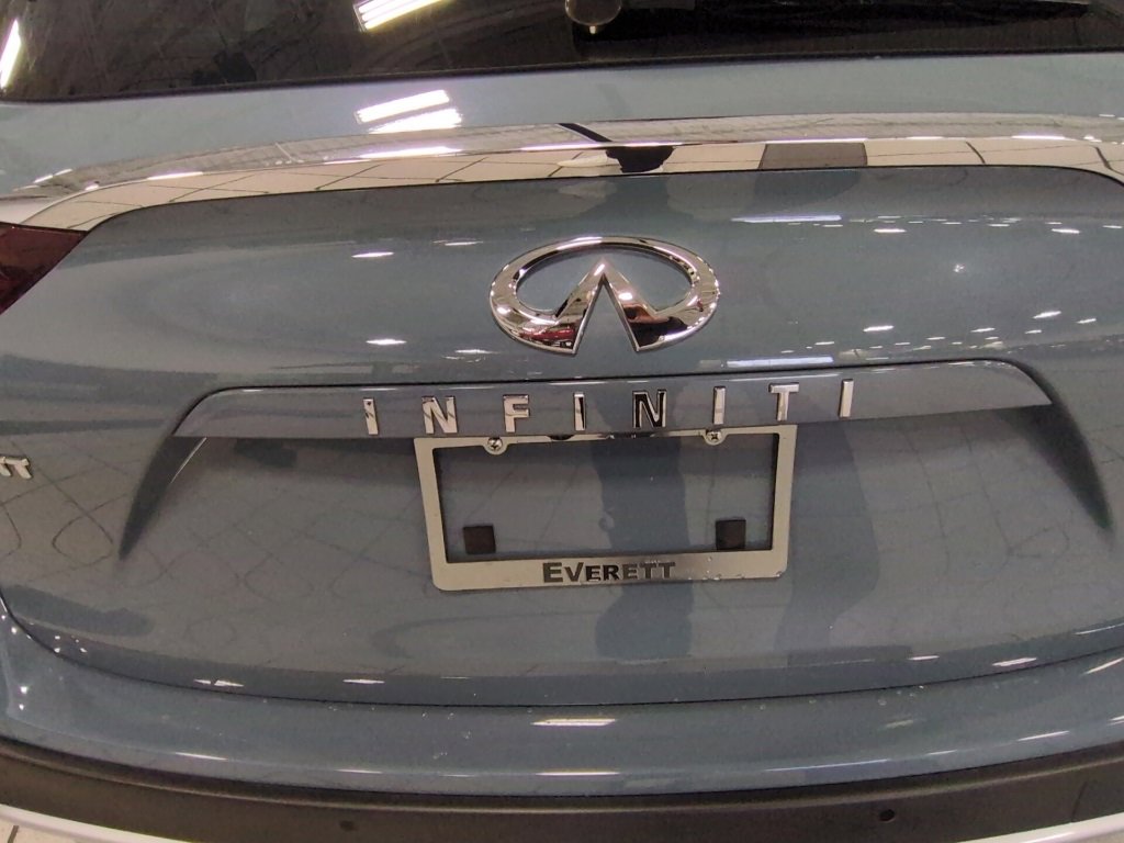 Used 2023 INFINITI QX50 Luxe image 28