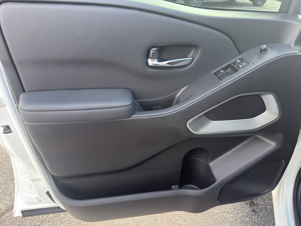 Certified 2024 Nissan Frontier SV w/ SV Convenience Package image 15